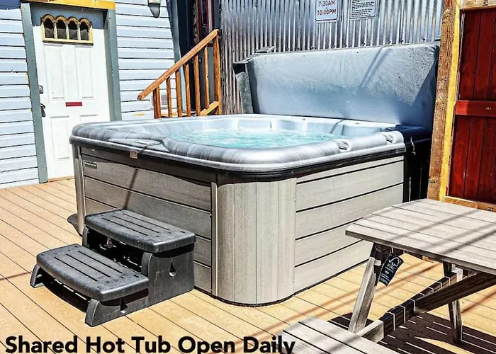 Dog Friendly Private Cabin W Hot Tub Leadville-A