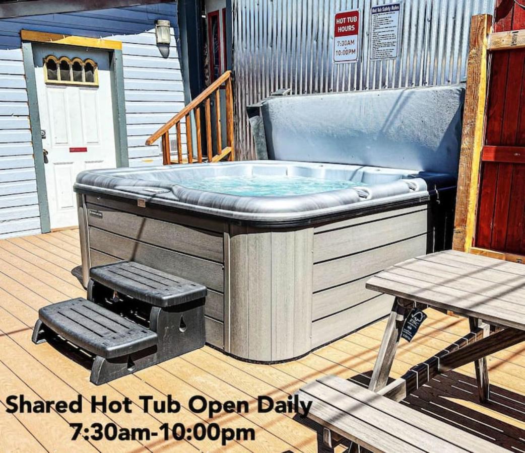 Holiday home Dog Friendly Private W Hot Tub Leadville-a