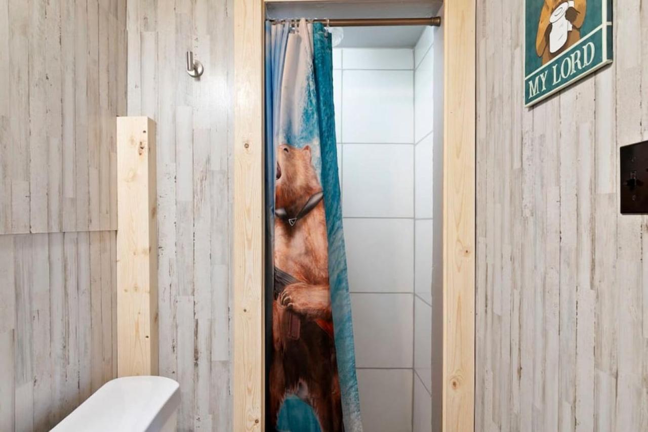 Dog Friendly Private W Hot Tub Leadville-a *